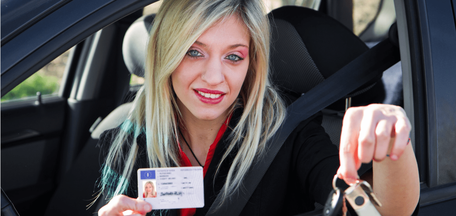 car-insurance-and-driving-licences-comparoo